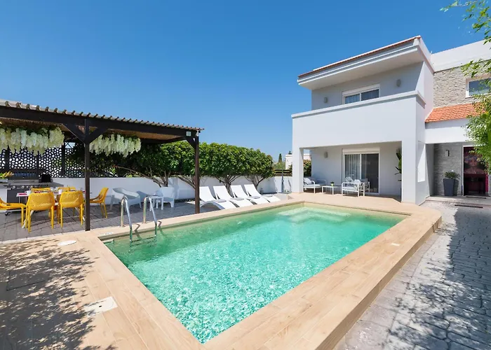 Niovis * Παστίδα